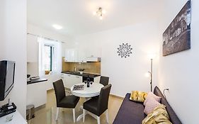 Apartment Gariful
